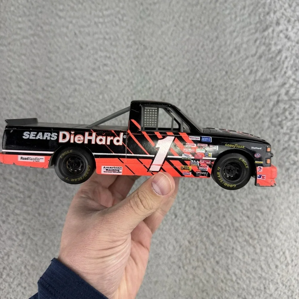 The Unbranded Brand chevrolet nascar